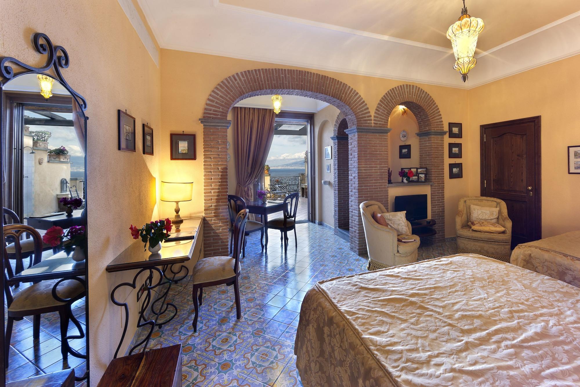 Hotel La Tonnarella Sorrento Dış mekan fotoğraf