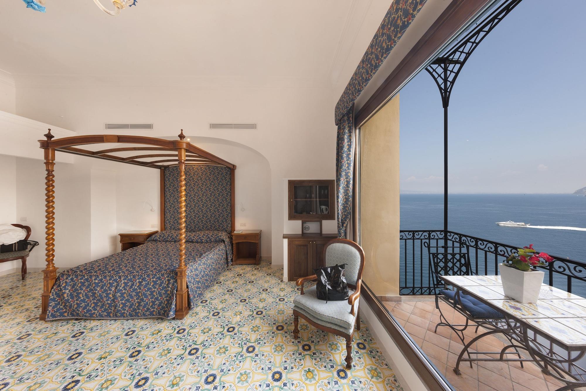Hotel La Tonnarella Sorrento Dış mekan fotoğraf