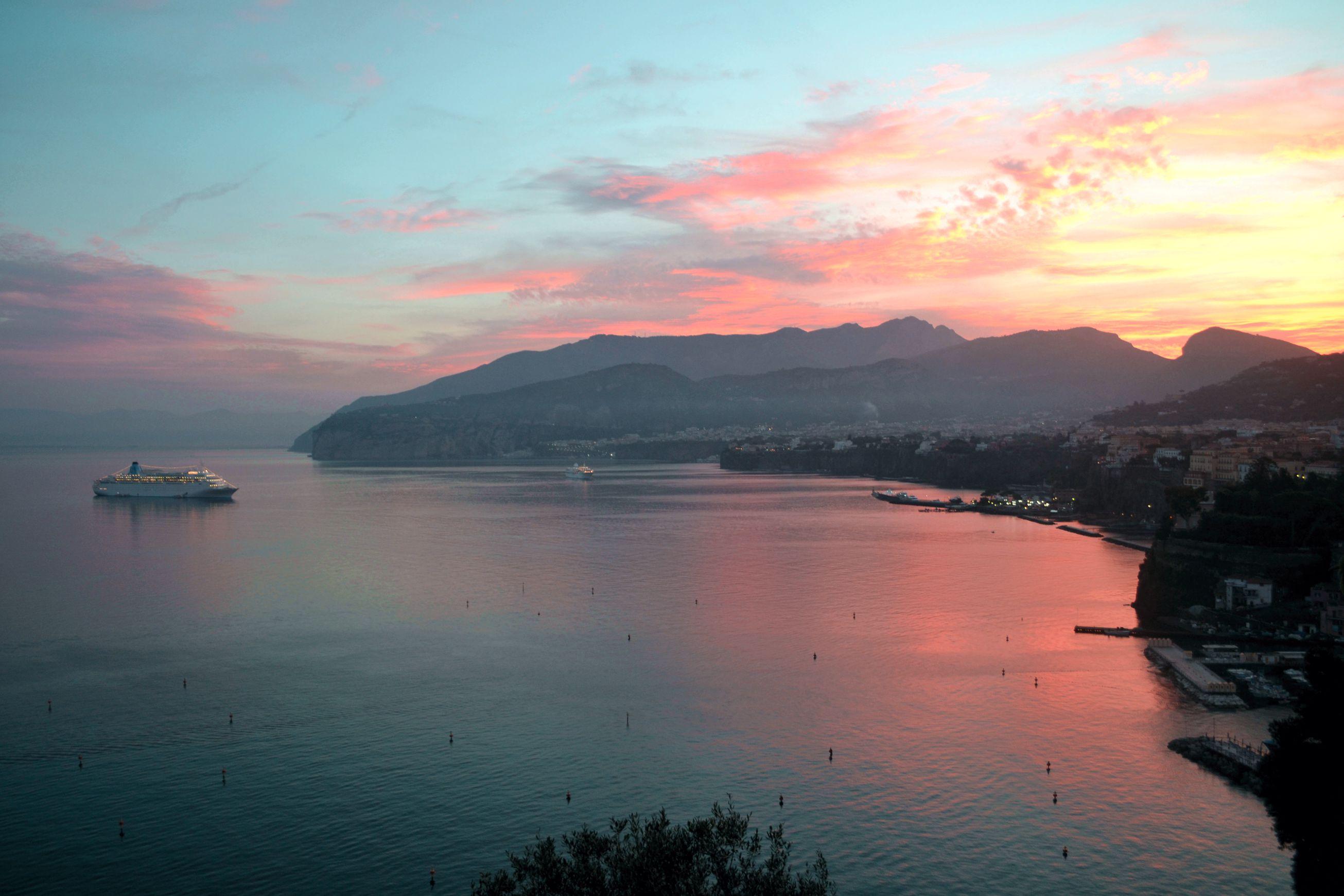 Hotel La Tonnarella Sorrento Dış mekan fotoğraf