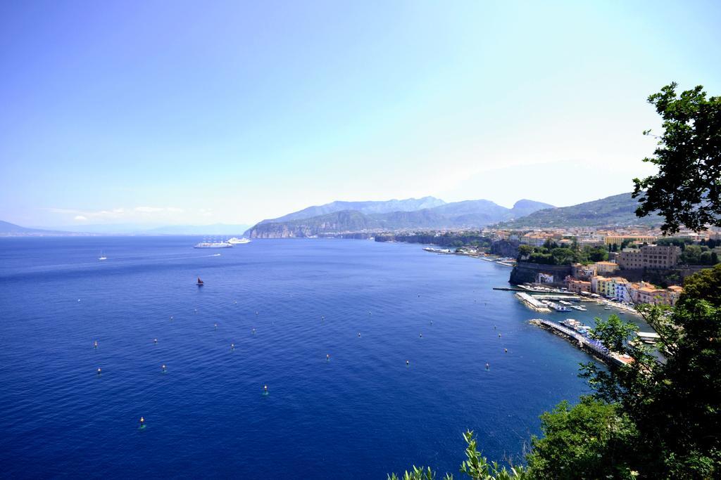 Hotel La Tonnarella Sorrento Dış mekan fotoğraf