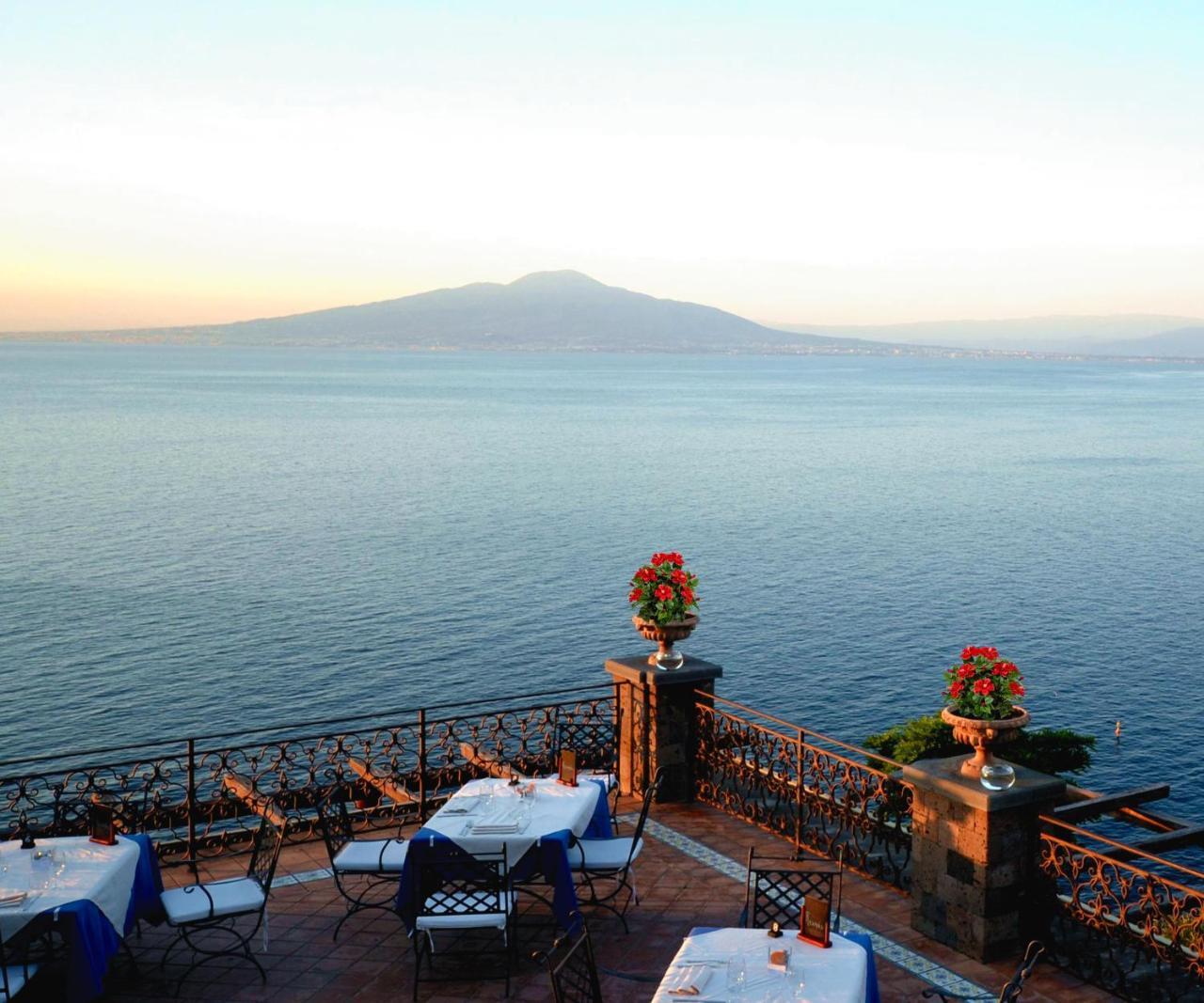 Hotel La Tonnarella Sorrento Dış mekan fotoğraf