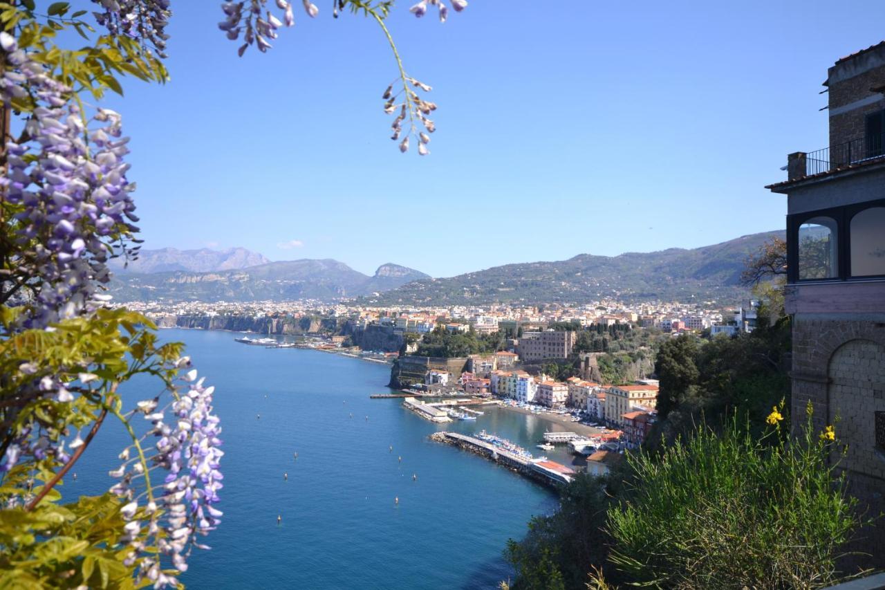 Hotel La Tonnarella Sorrento Dış mekan fotoğraf